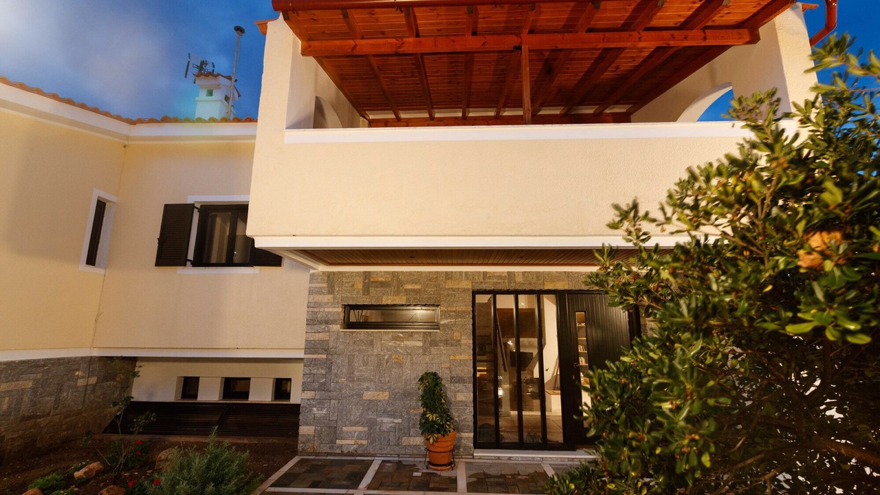 Photo of Outdoor in Nerotrivia