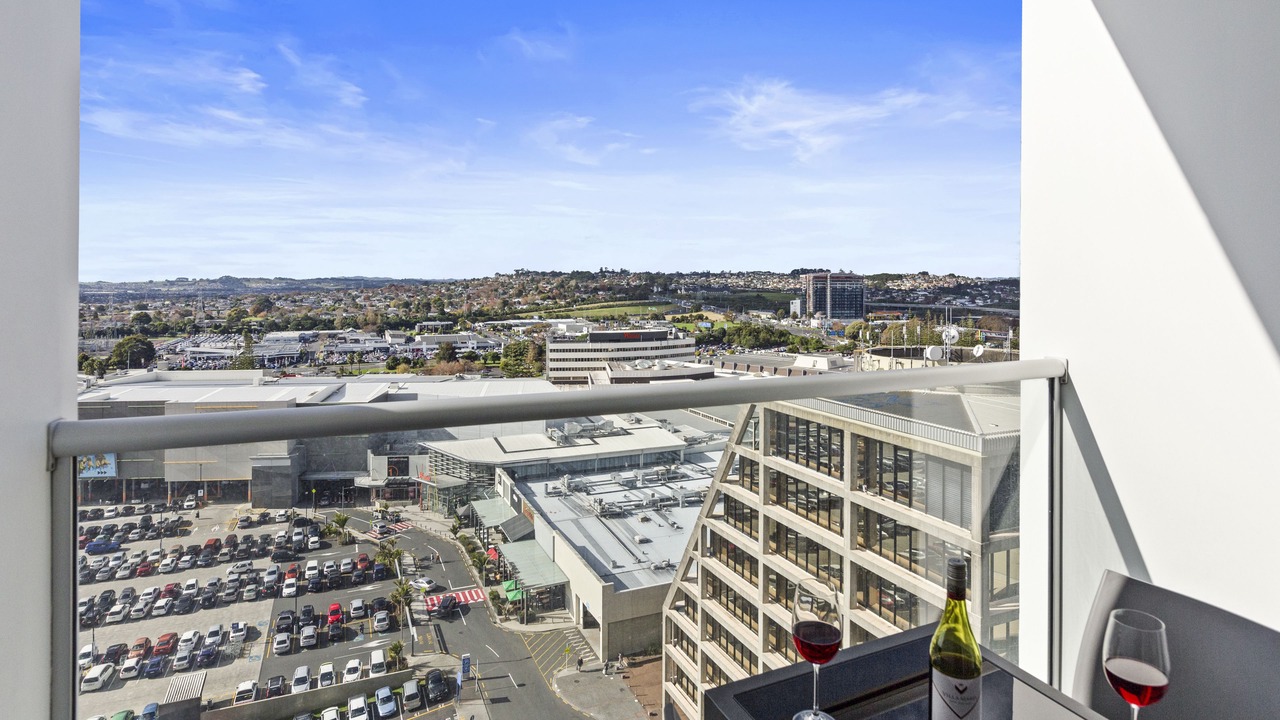 Photo of Patio Balcony in Manukau City