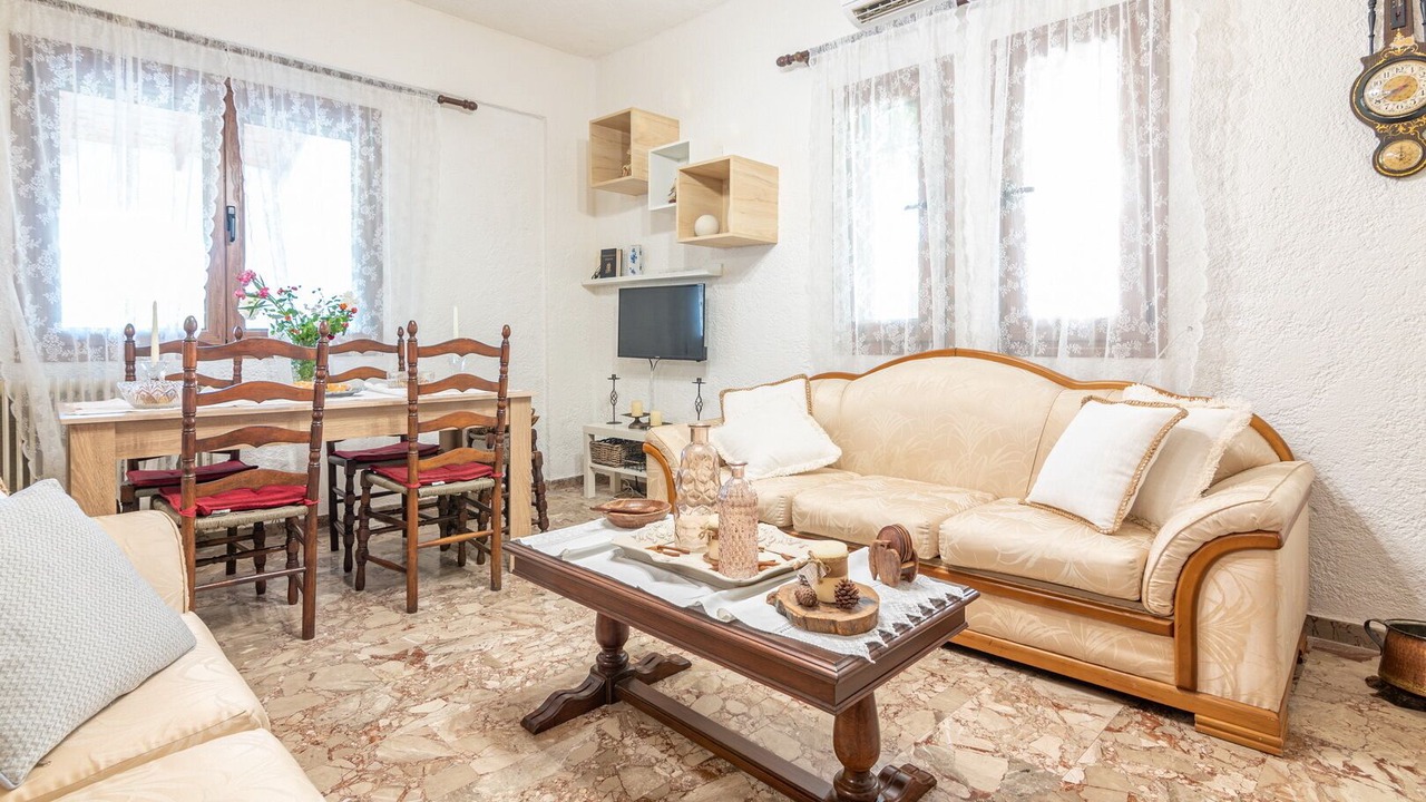 Photo of Livingroom in Avdou