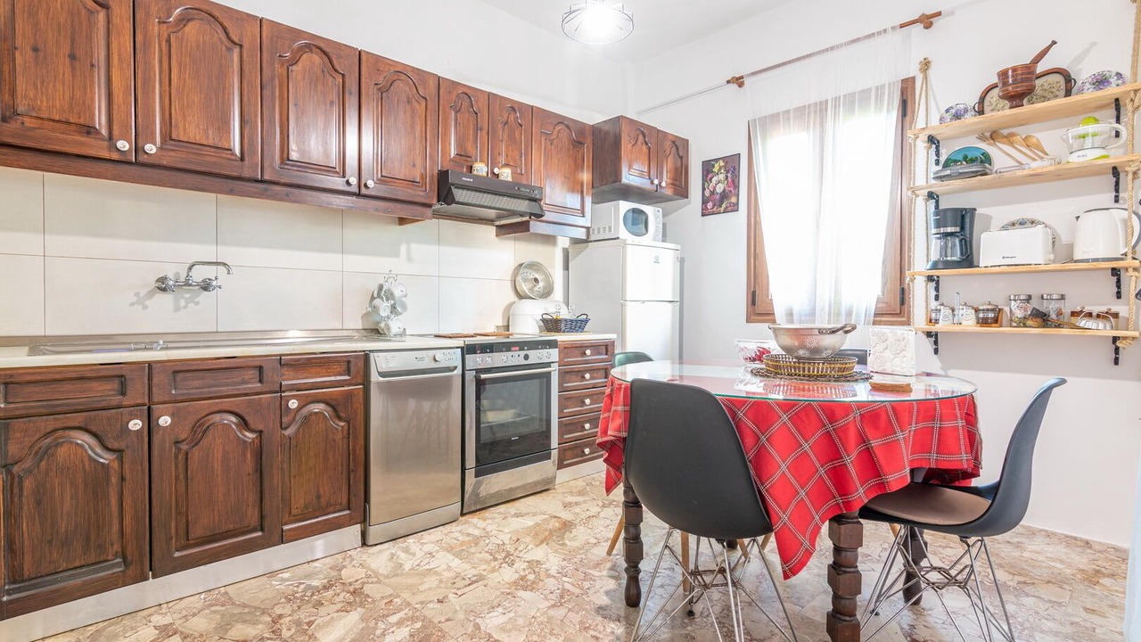 Photo of Kitchen in Avdou