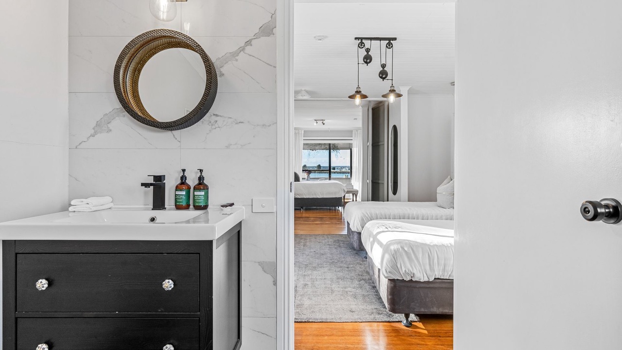 Photo of Bedroom in Clarence Point