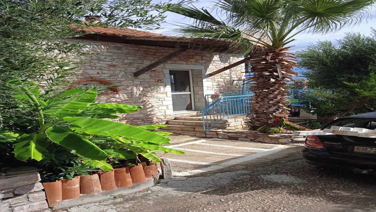 Photo of Outdoor in Falanthi