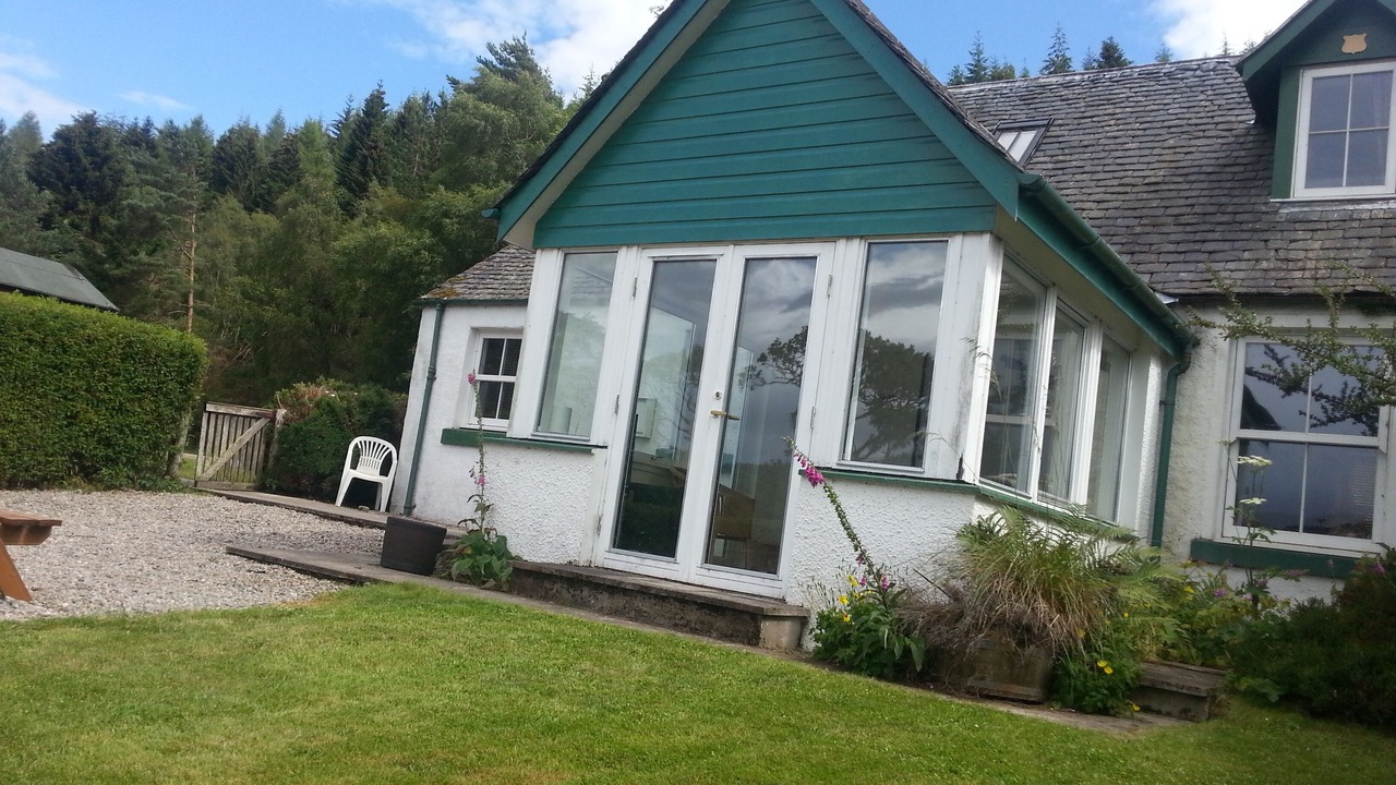 Photo of Bedroom in Inverfarigaig