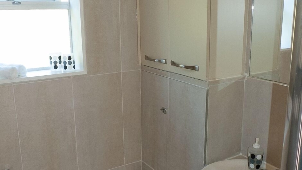 Photo of Bathroom in Castor Bay