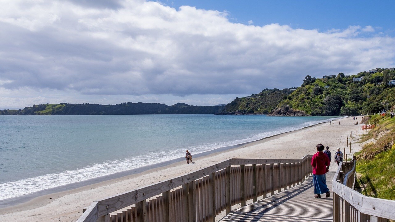 Photo of Others in Onetangi