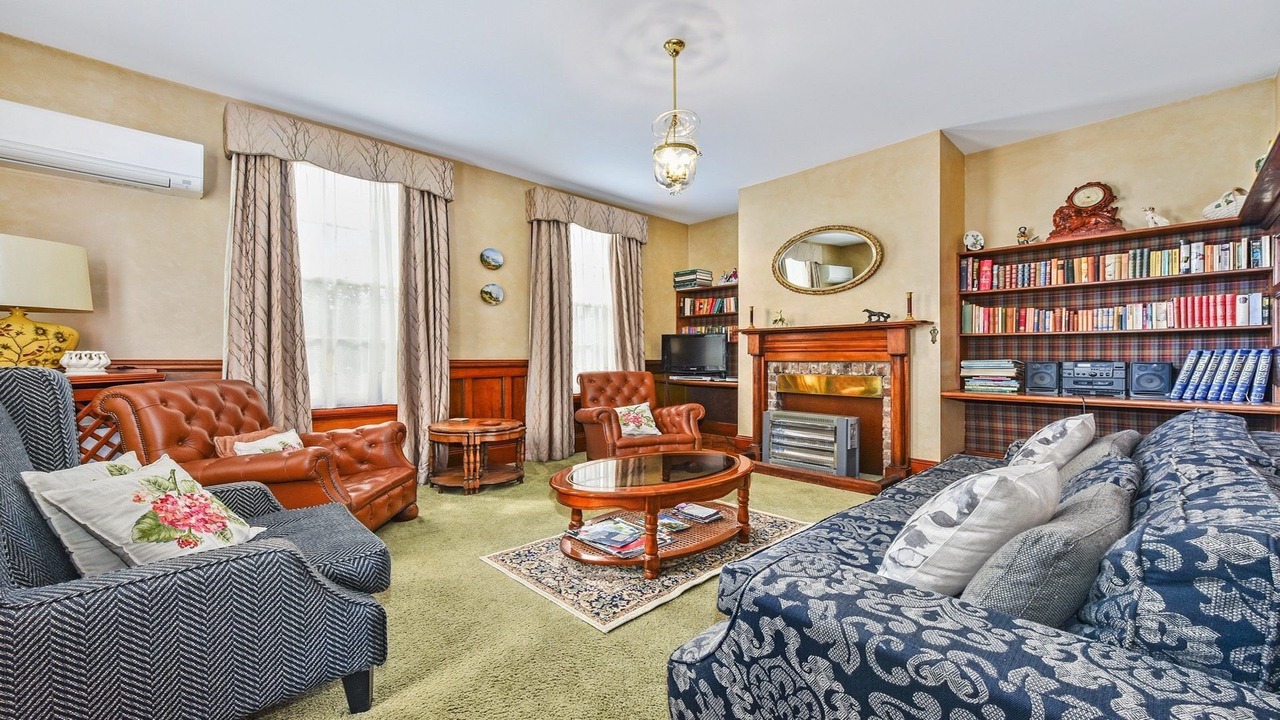 Photo of Livingroom in Launceston CBD