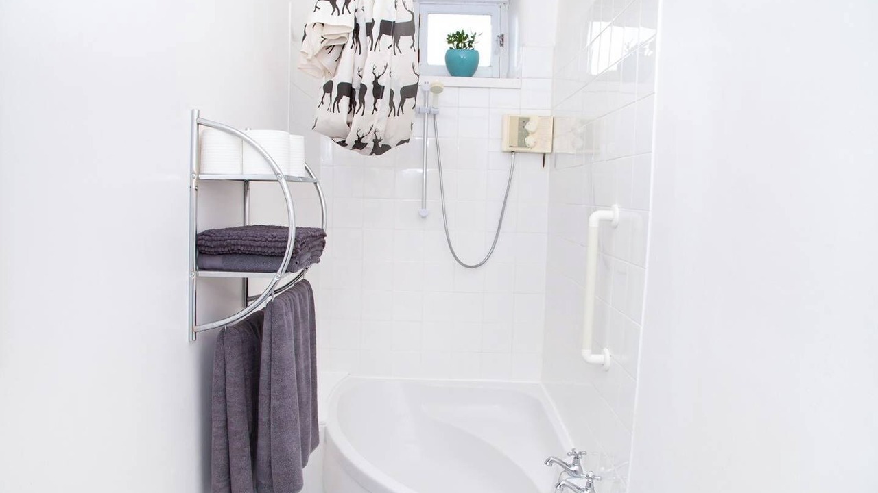 Photo of Bathroom in Newhaven
