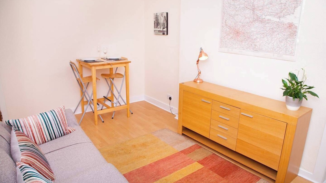 Photo of Livingroom in Newhaven