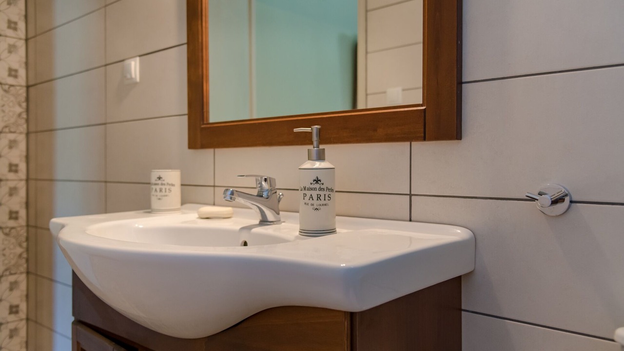 Photo of Bathroom in Kaligata