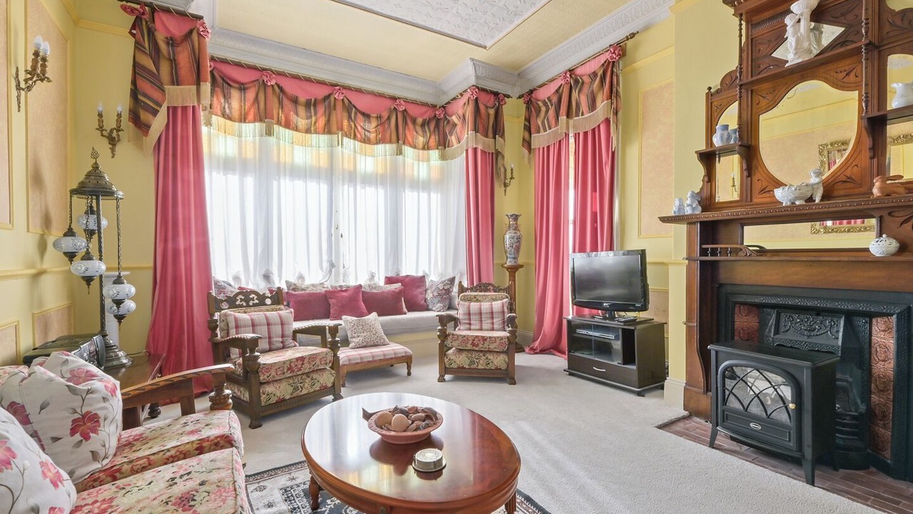 Photo of Livingroom in Launceston CBD