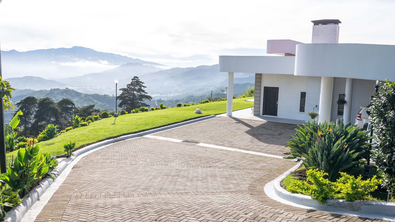Photo of Outdoor in Aserri