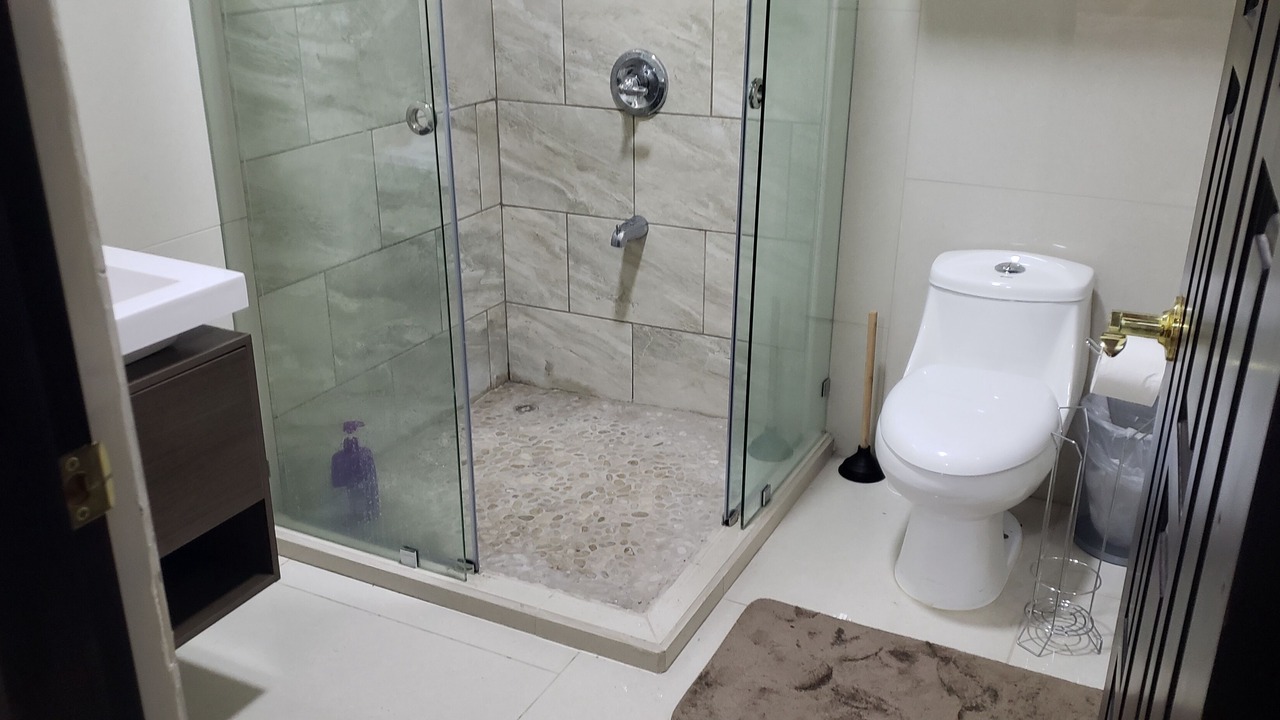 Photo of Bathroom in Aserri
