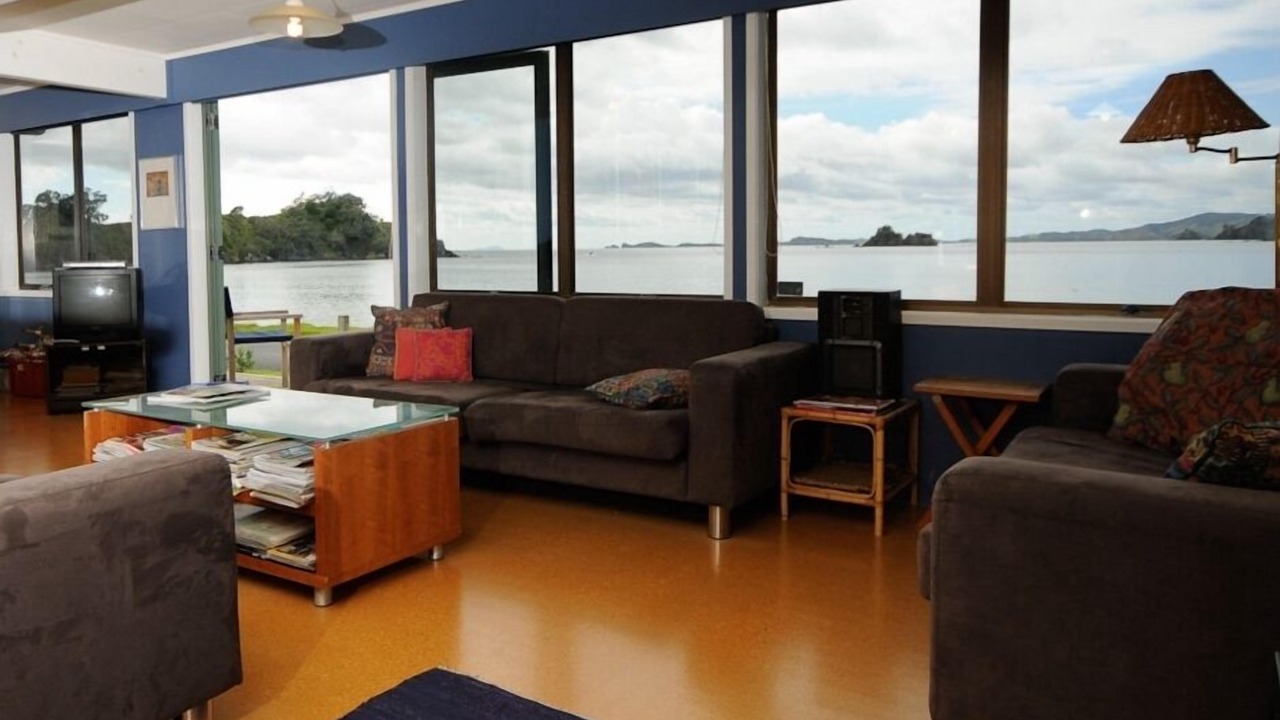 Photo of Livingroom in Oakura