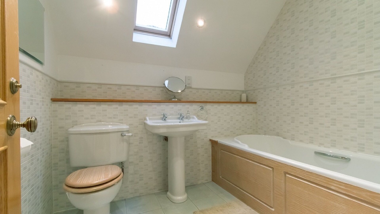 Photo of Bathroom in Glencoe