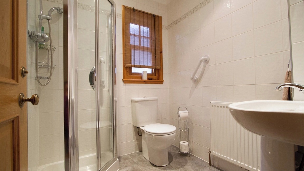 Photo of Bathroom in Glencoe