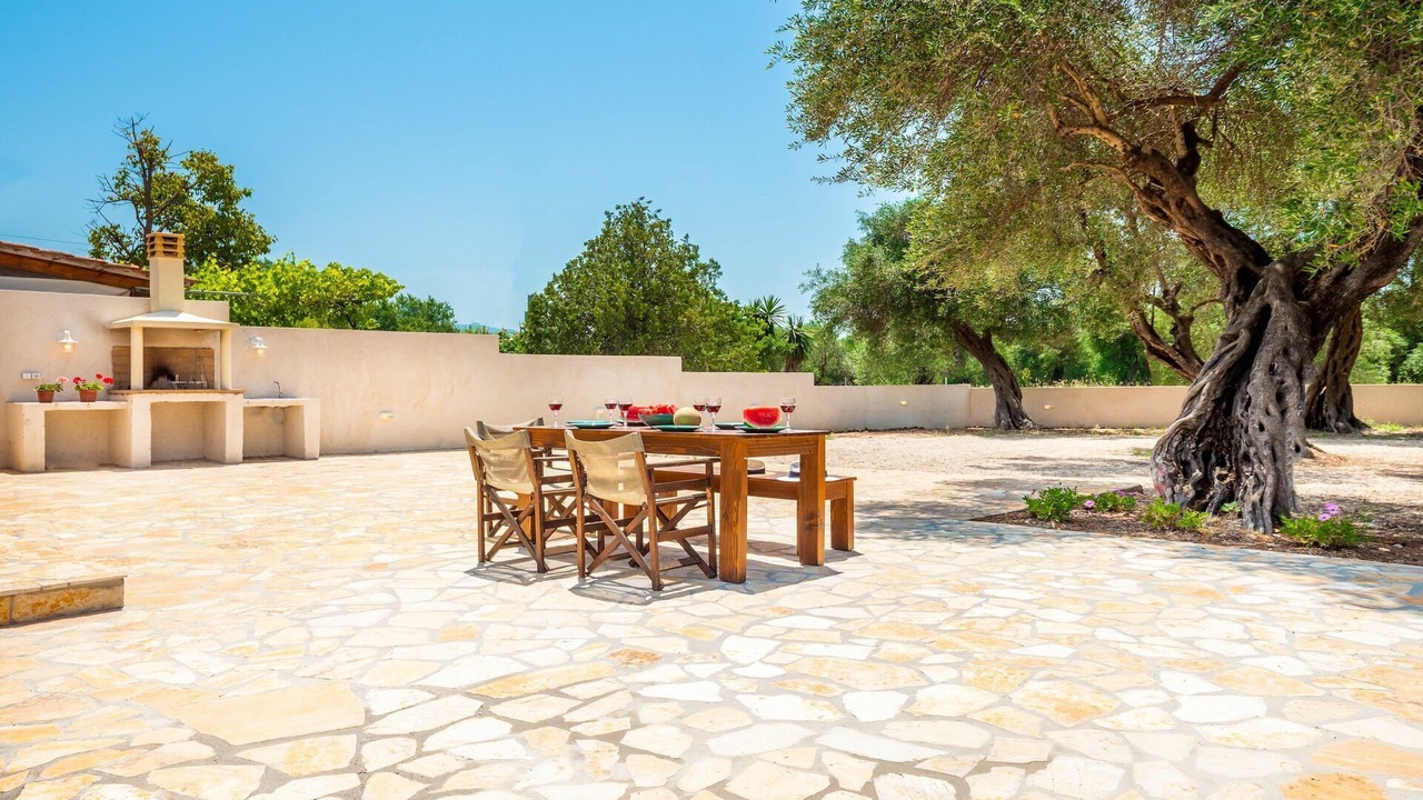 Photo of Outdoor in Roda