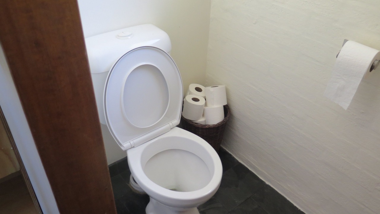 Photo of Bathroom in White Beach