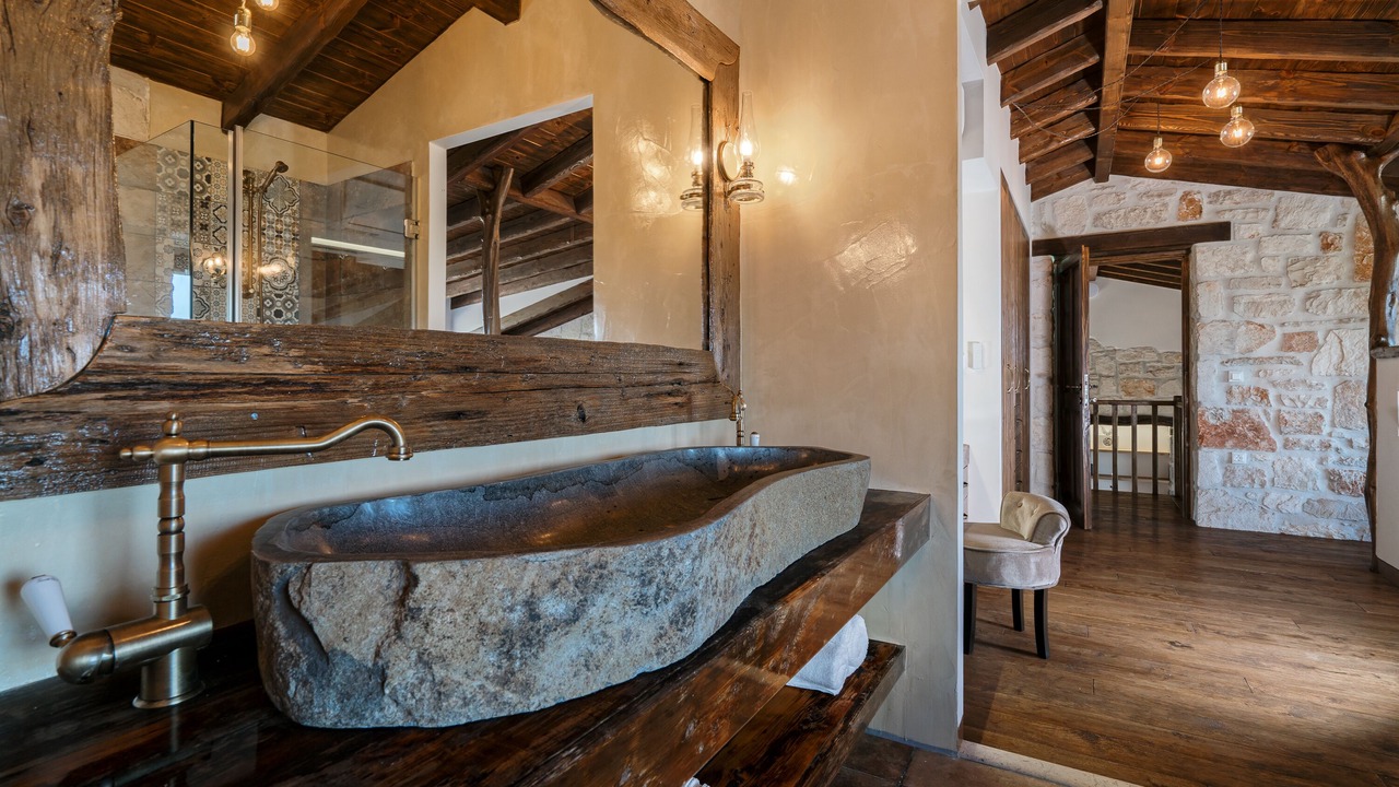 Photo of Bathroom in Anafonitria