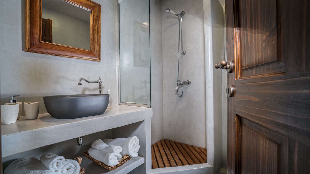 Photo of Bathroom in Anafonitria