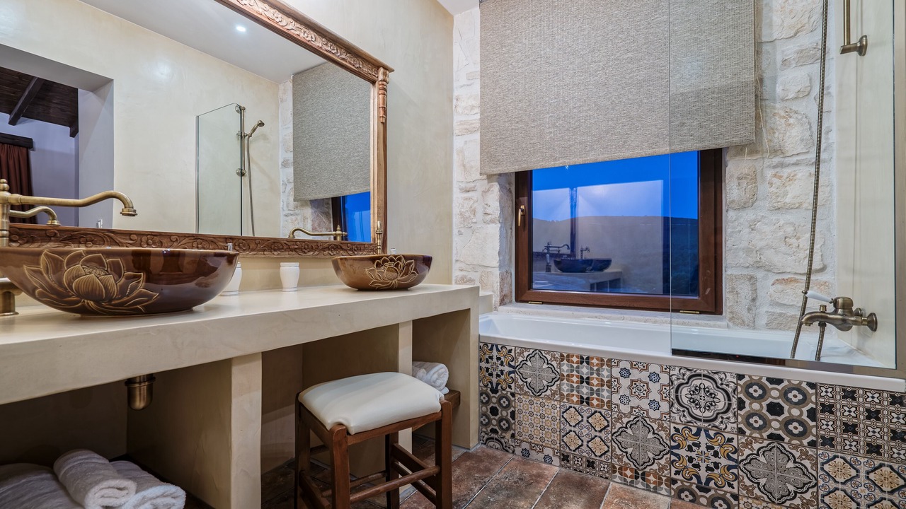 Photo of Bathroom in Anafonitria