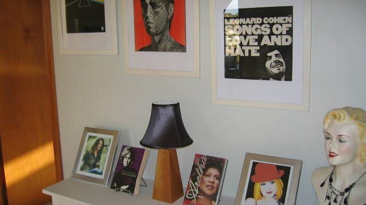 Photo of Others in Penguin