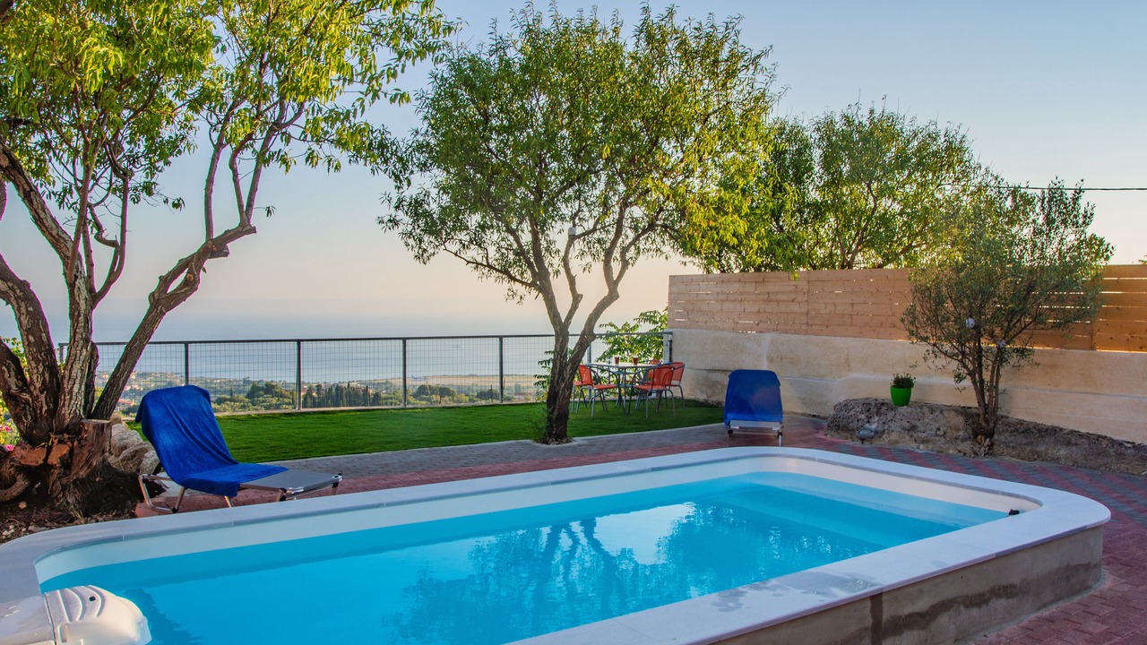 Photo of Outdoor in Menegata