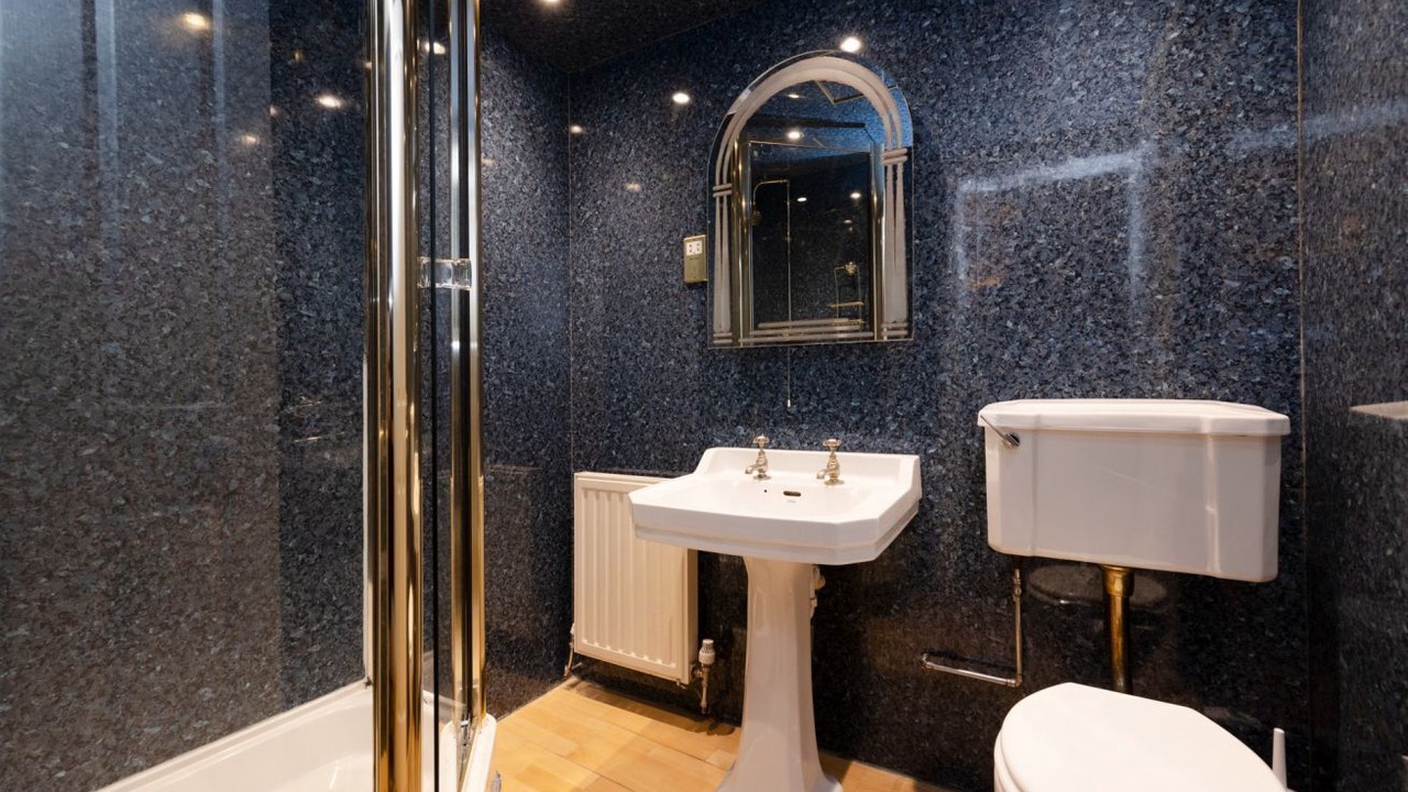 Photo of Bathroom in Old Town