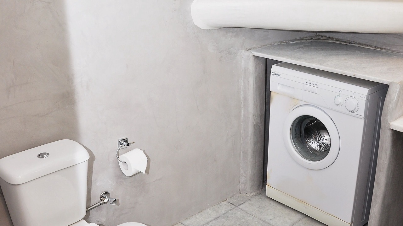 Photo of Bathroom in Glinado