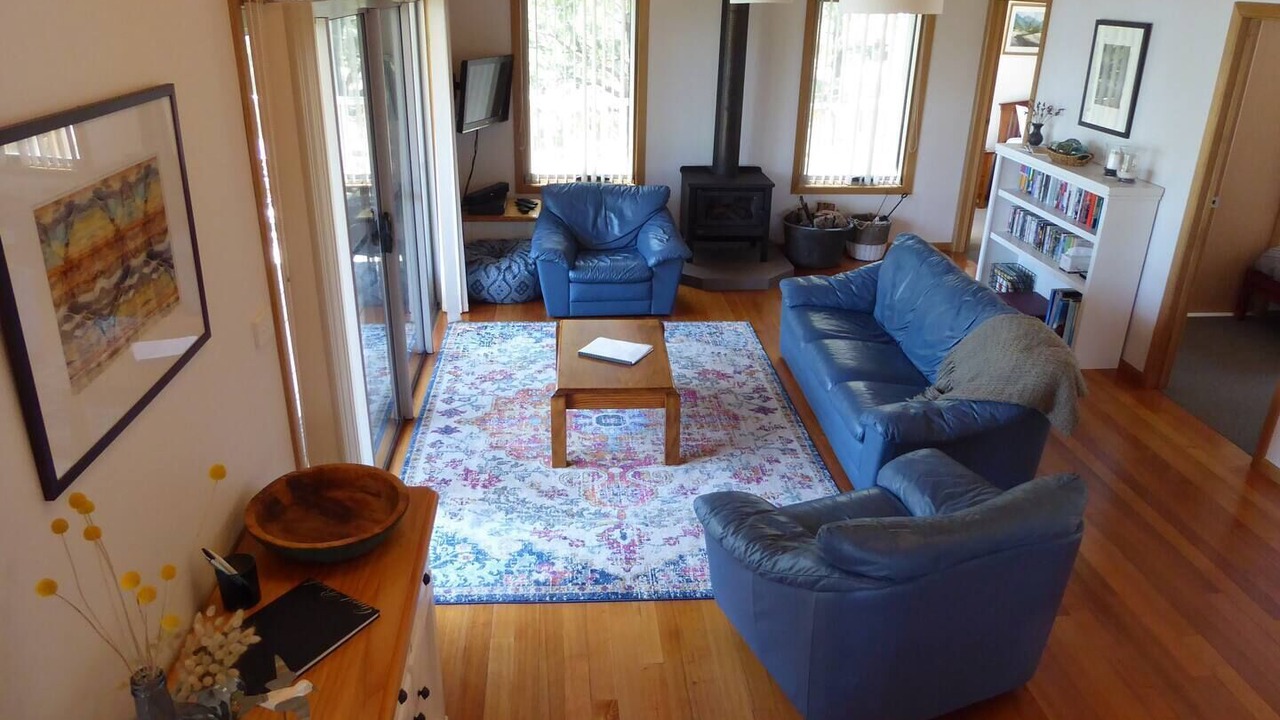 Photo of Livingroom in Dennes Point