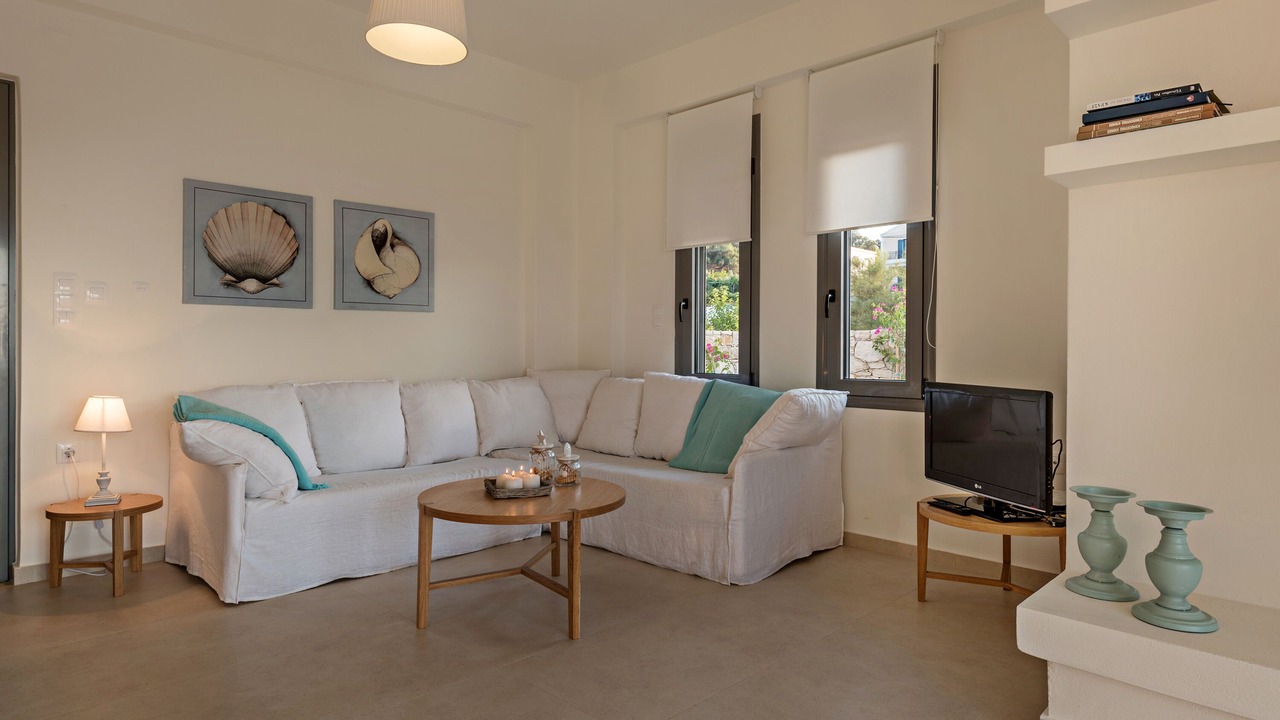 Photo of Livingroom in Panormos