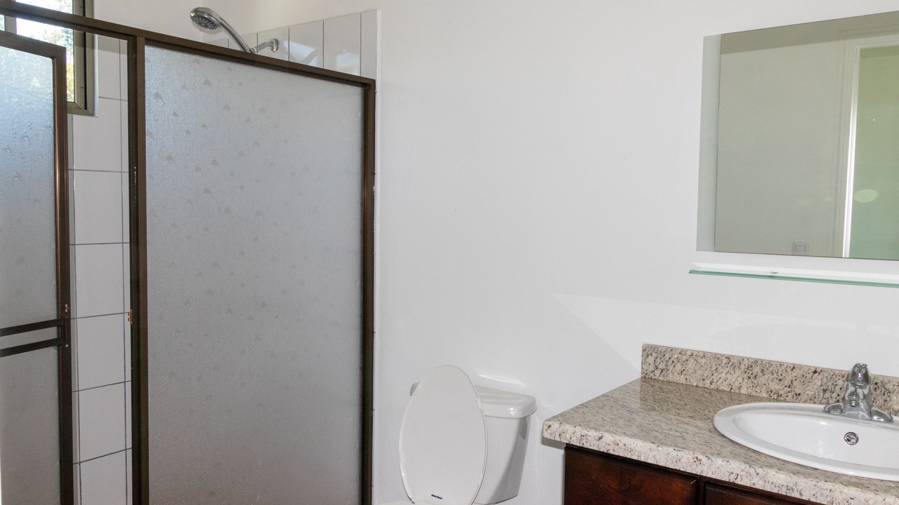 Photo of Bathroom in Cajon