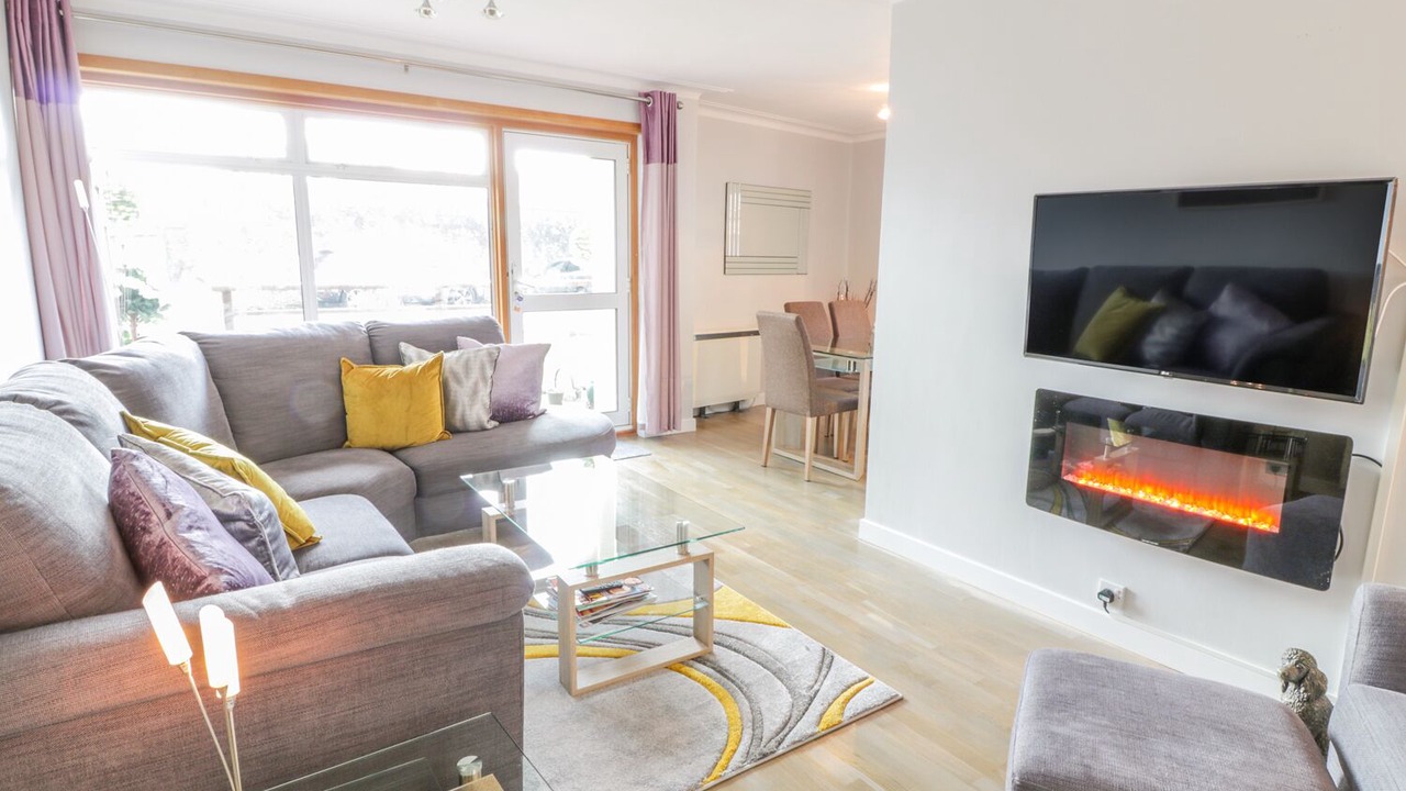 Photo of Livingroom in Largs