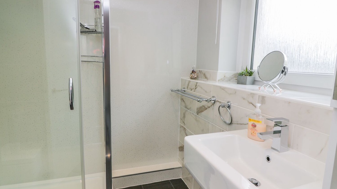 Photo of Bathroom in Largs