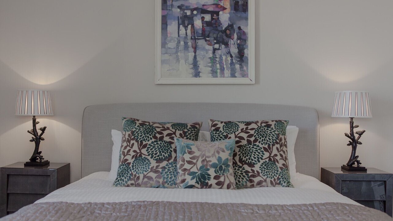 Photo of Bedroom in New Town