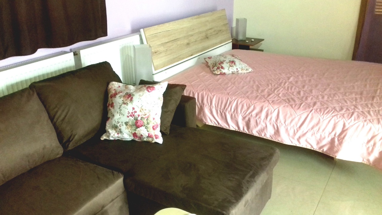Photo of Bedroom in Angon