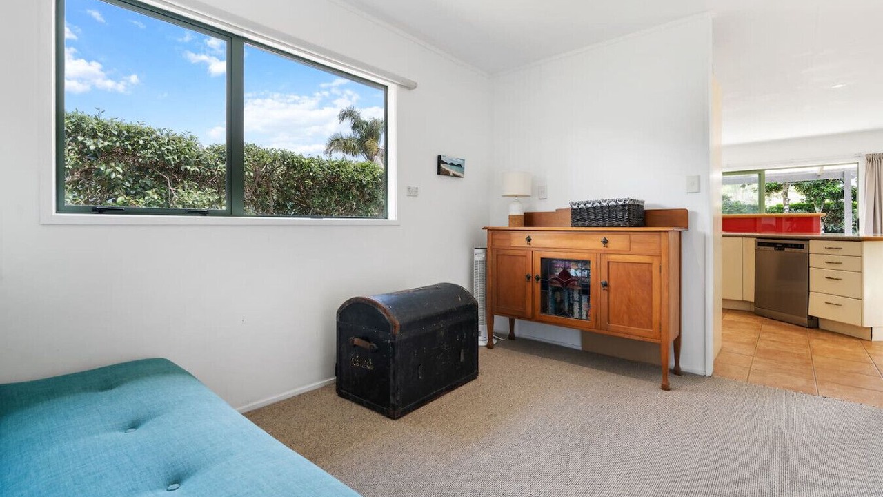 Photo of Bedroom in Matapouri