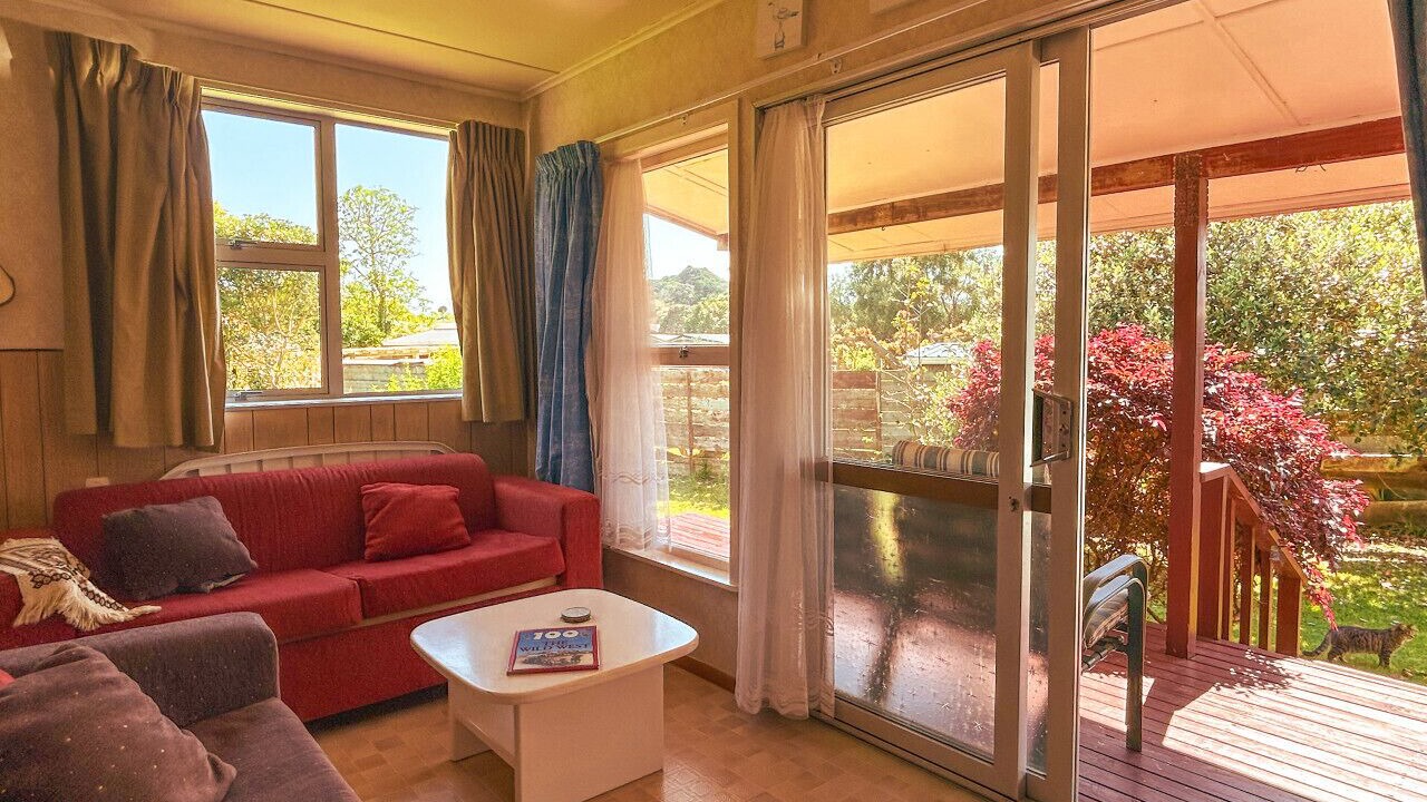 Photo of Livingroom in Matapouri
