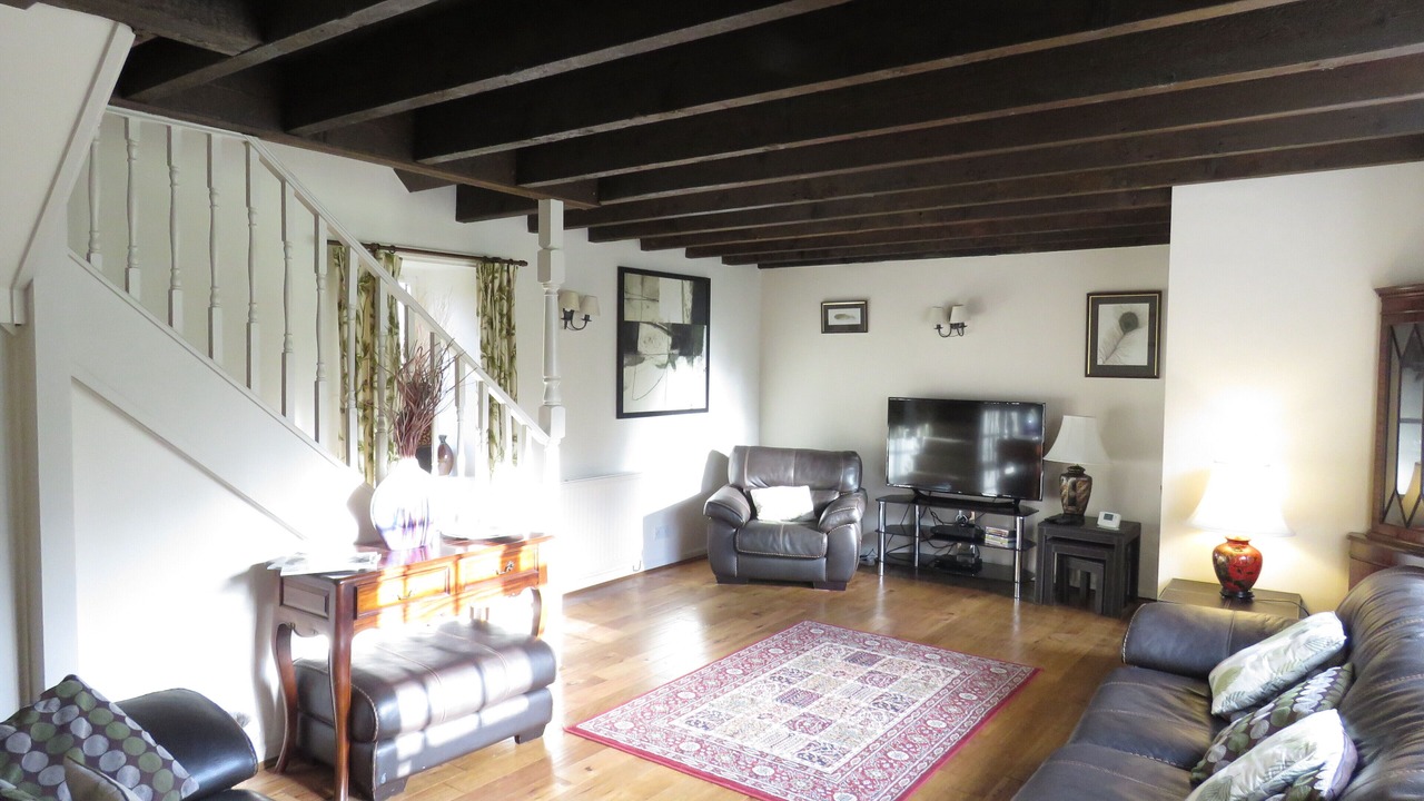 Photo of Livingroom in Melrose