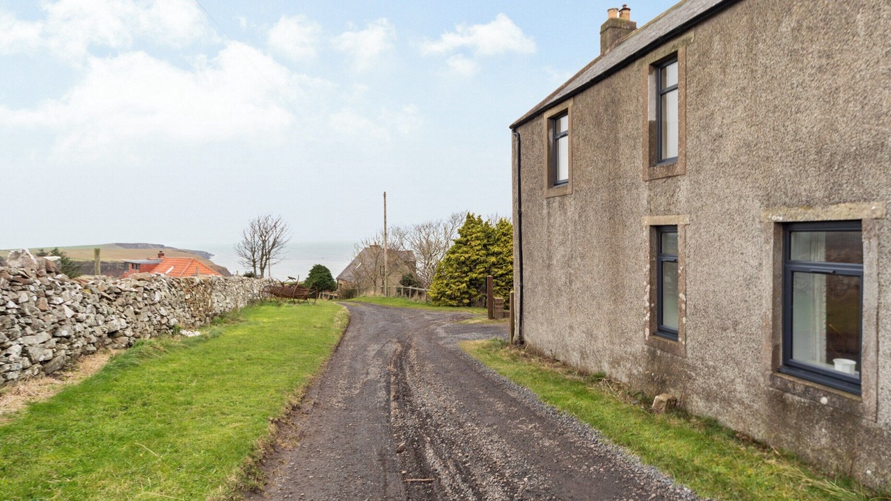 Photo of Outdoor in Burnmouth