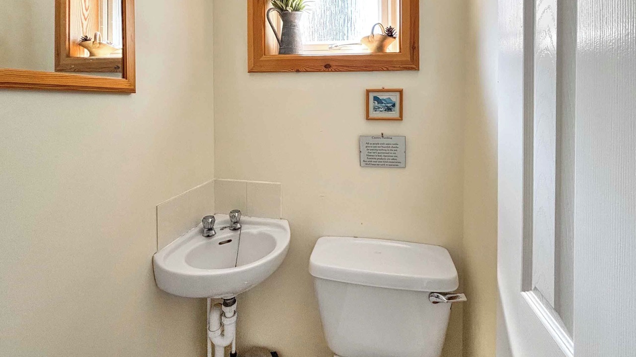 Photo of Bathroom in Aberfeldy