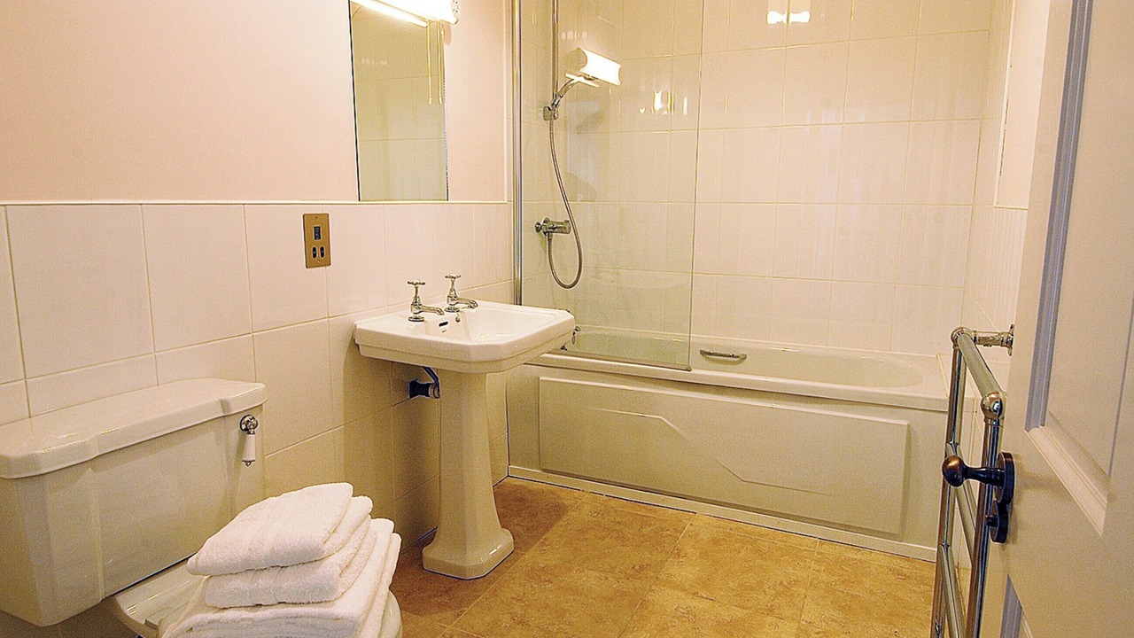 Photo of Bathroom in Gordon