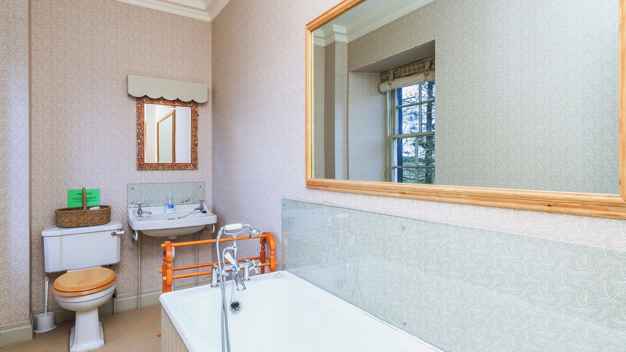 Photo of Bathroom in Castle Douglas