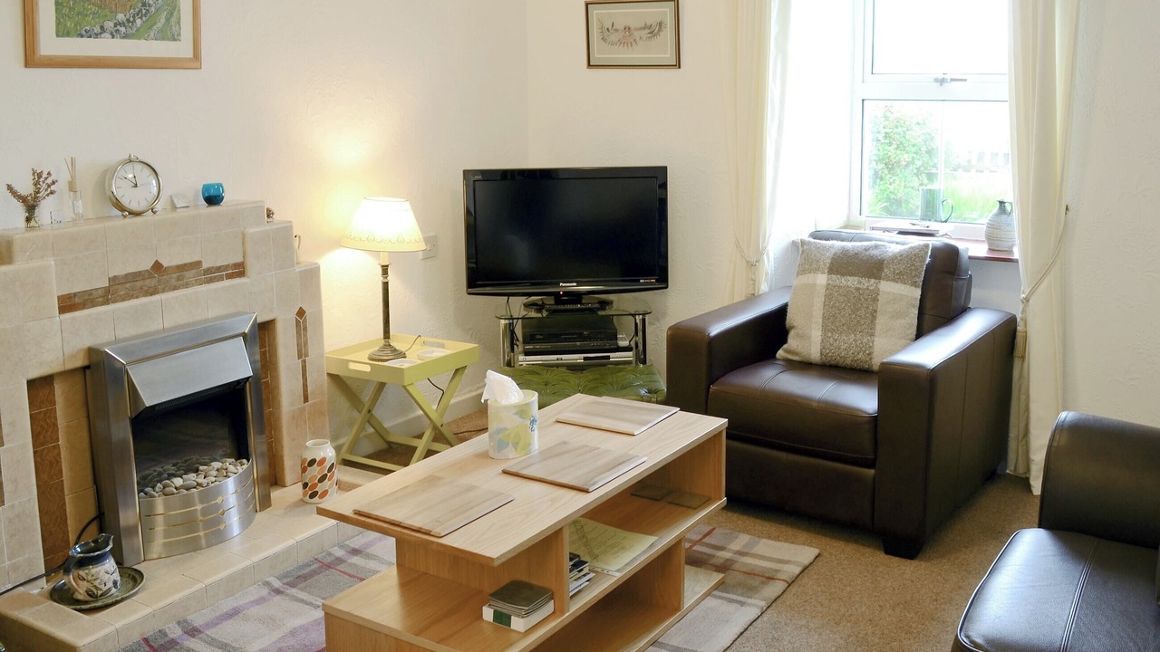 Photo of Bedroom in Talmine