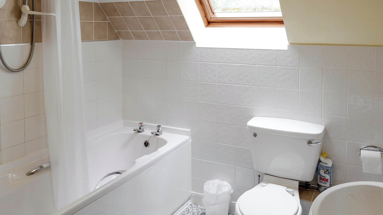 Photo of Bathroom in Lairg