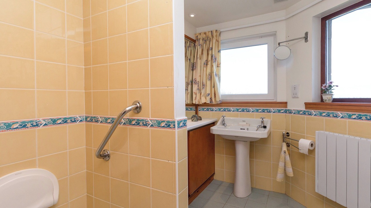 Photo of Bedroom in Prestwick