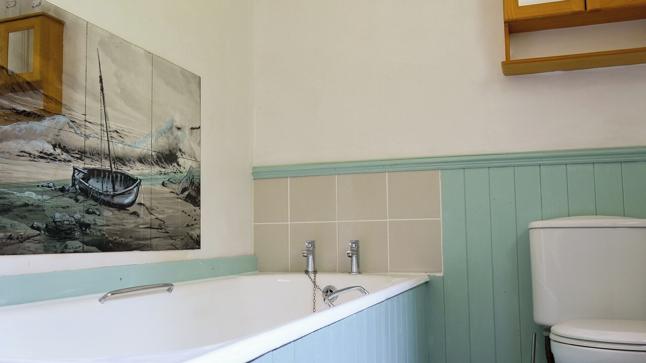 Photo of Bathroom in Gairlochy