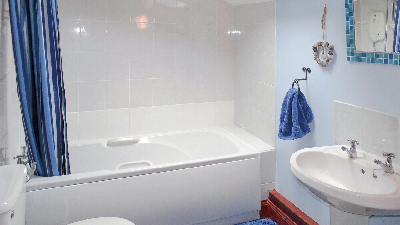 Photo of Bathroom in Strathyre