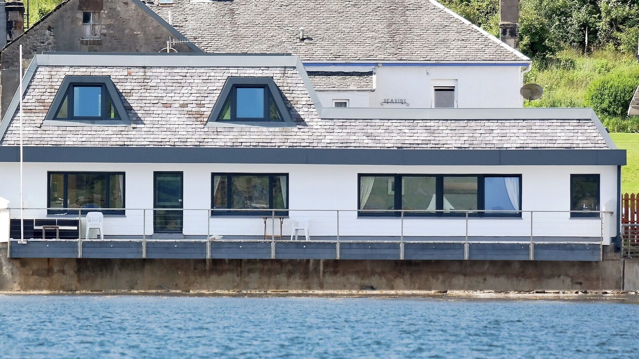 Photo of Others in Tighnabruaich
