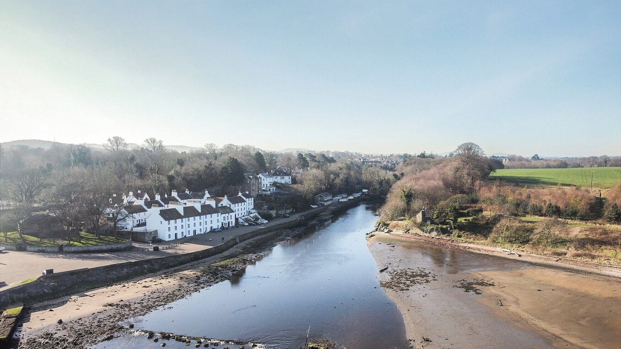 Photo of Others in Cramond