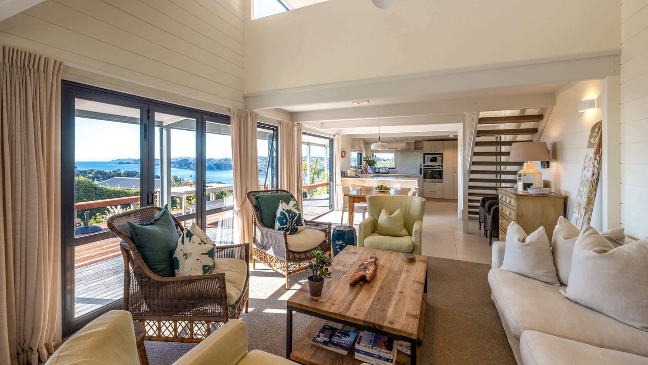 Photo of Livingroom in Oneroa